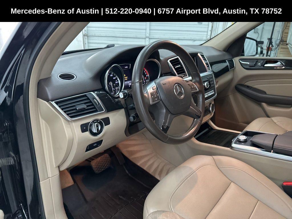 used 2015 Mercedes-Benz M-Class car, priced at $13,300