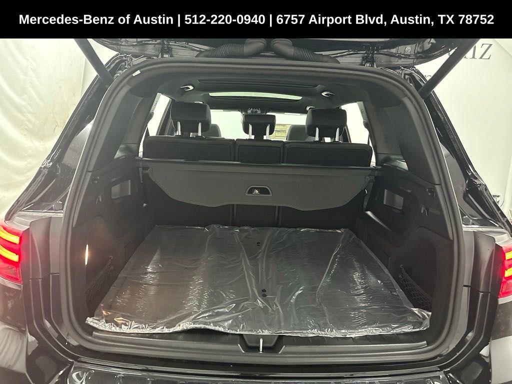 used 2024 Mercedes-Benz GLB 250 car, priced at $52,815