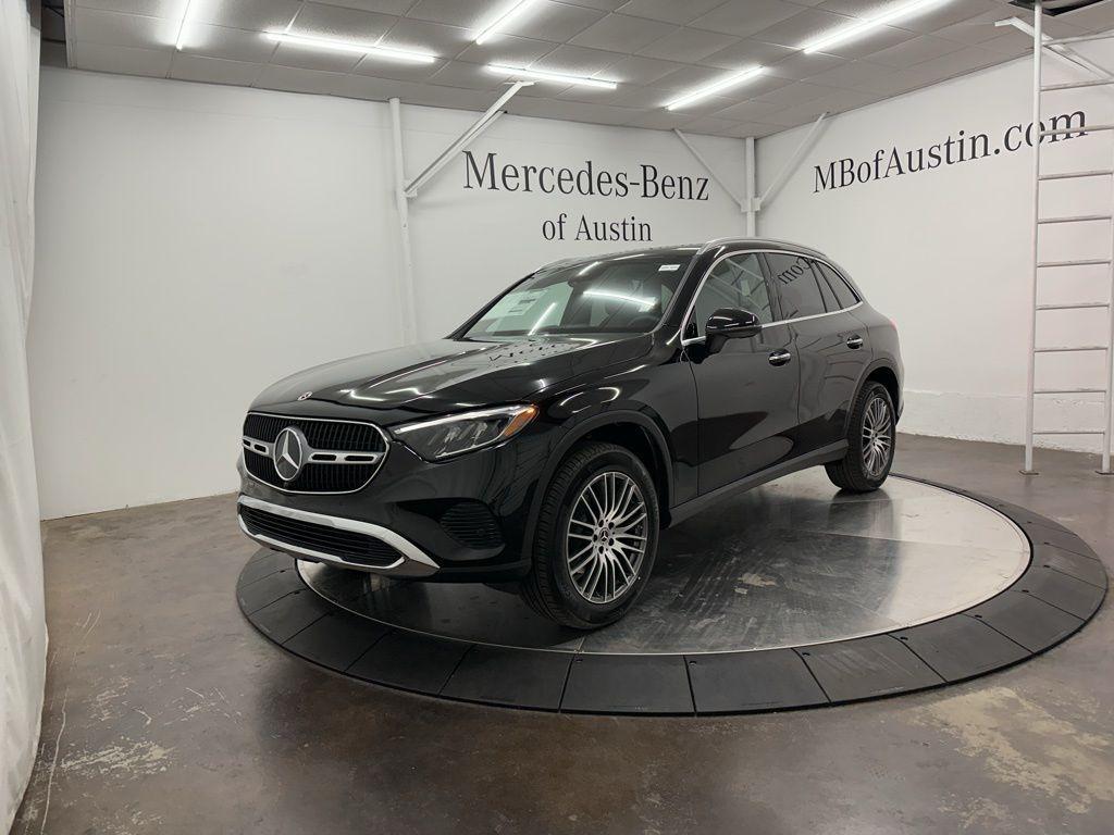 new 2025 Mercedes-Benz GLC 300 car, priced at $51,415