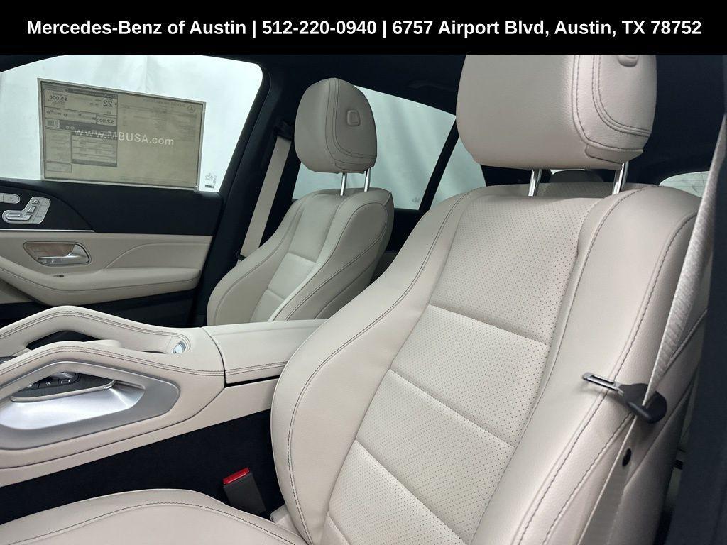 new 2025 Mercedes-Benz GLE 350 car, priced at $68,920