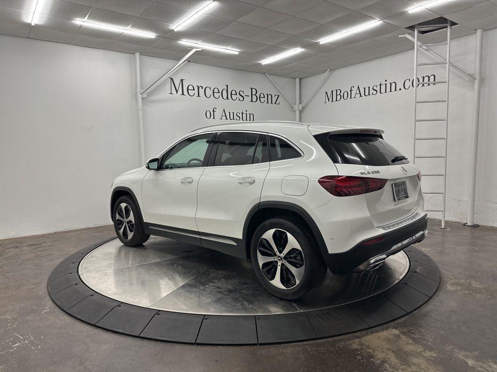 new 2025 Mercedes-Benz GLA 250 car, priced at $48,535