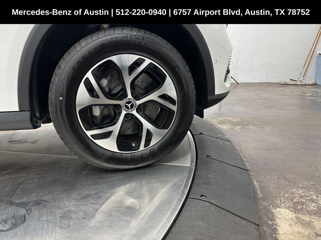 new 2025 Mercedes-Benz GLC 350e car, priced at $63,350