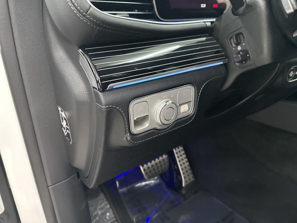 new 2026 Mercedes-Benz GLS 450 car, priced at $100,235