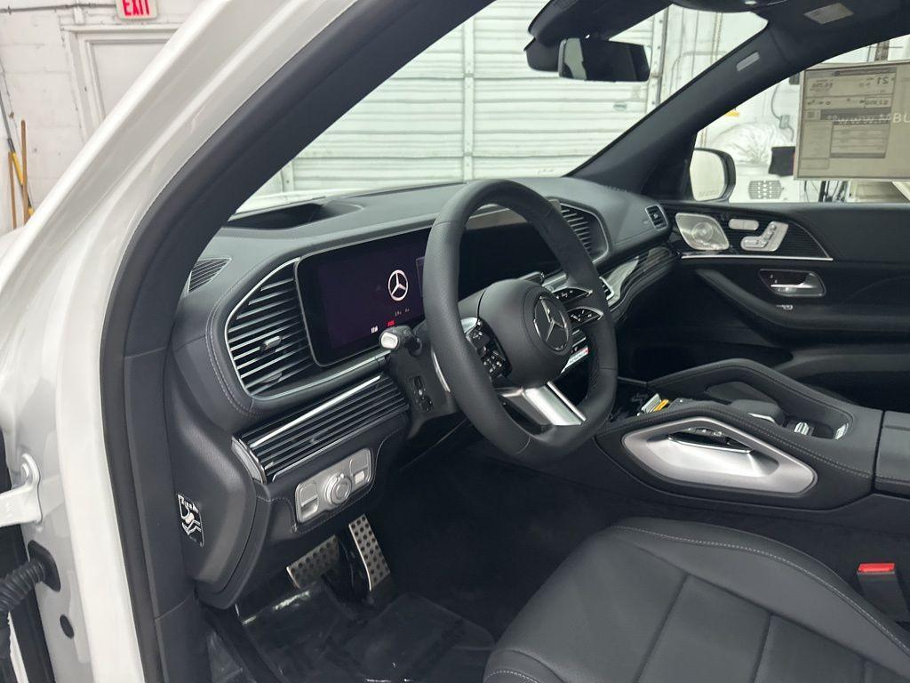 new 2026 Mercedes-Benz GLS 450 car, priced at $100,235