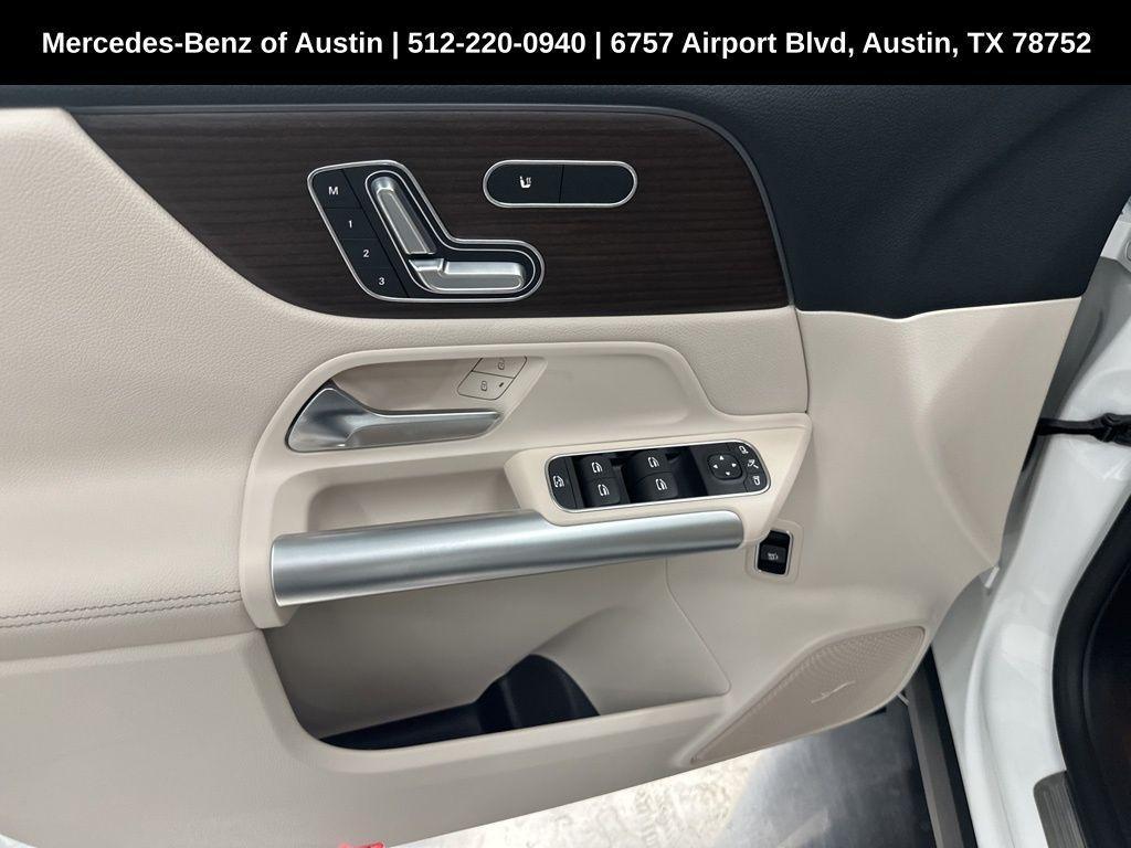 new 2026 Mercedes-Benz GLA 250 car, priced at $49,345