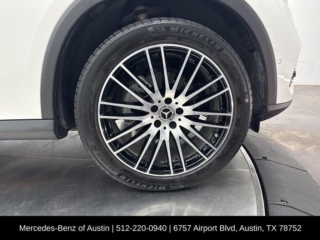 used 2025 Mercedes-Benz GLC 300 car, priced at $47,900