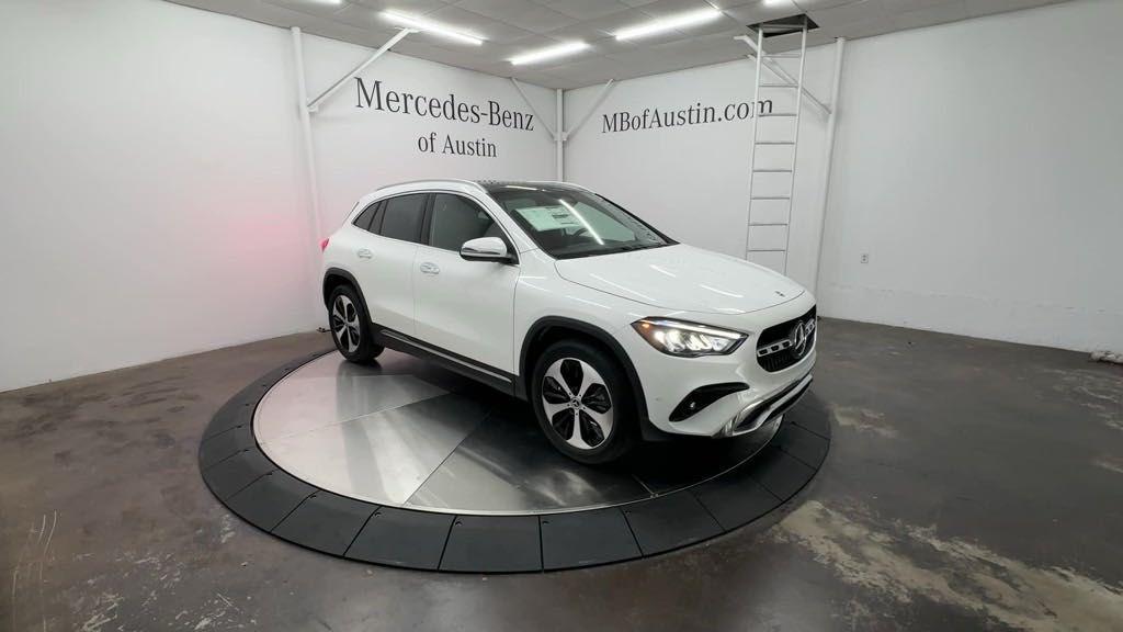 new 2025 Mercedes-Benz GLA 250 car, priced at $49,210