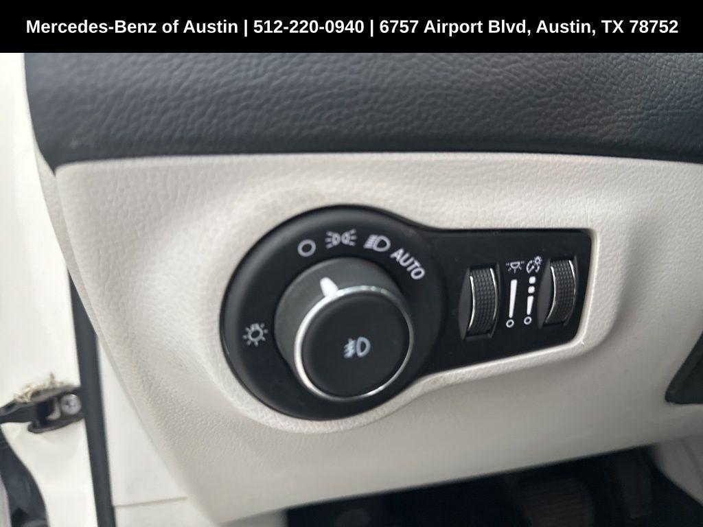 used 2021 Jeep Compass car, priced at $18,900