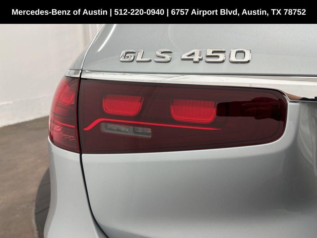 new 2025 Mercedes-Benz GLS 450 car, priced at $92,520