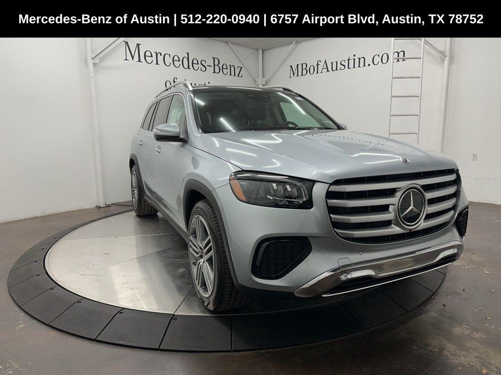 new 2025 Mercedes-Benz GLS 450 car, priced at $92,520