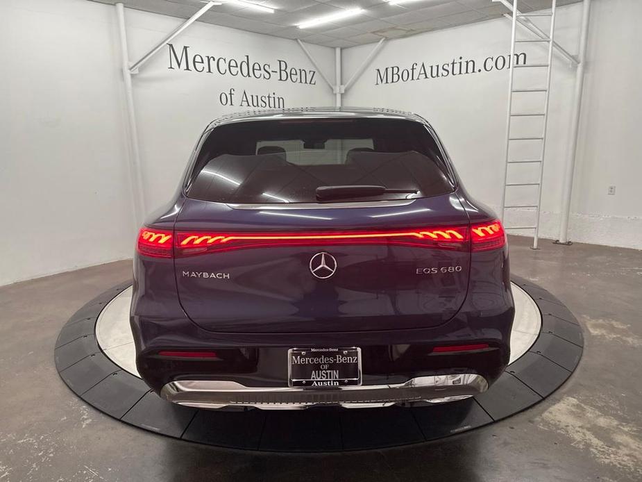 new 2024 Mercedes-Benz Maybach EQS 680 car, priced at $190,001