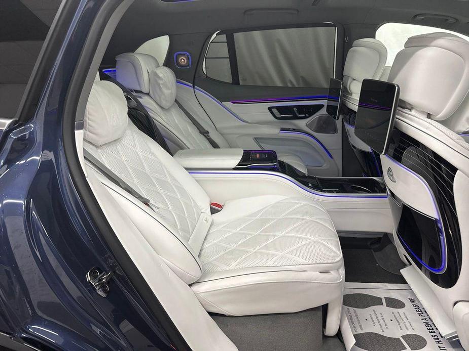 new 2024 Mercedes-Benz Maybach EQS 680 car, priced at $205,500