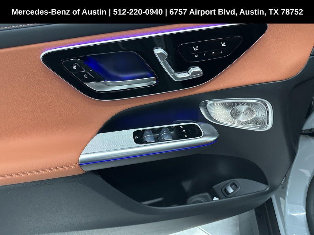 new 2025 Mercedes-Benz GLC 300 car, priced at $68,710