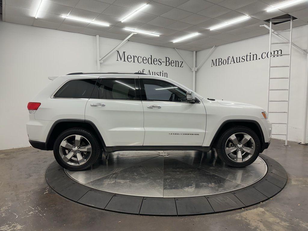 used 2015 Jeep Grand Cherokee car, priced at $13,900