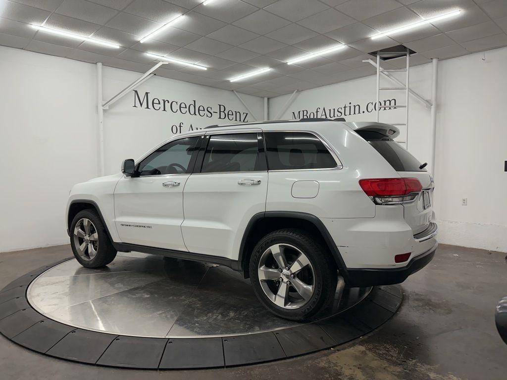 used 2015 Jeep Grand Cherokee car, priced at $13,900