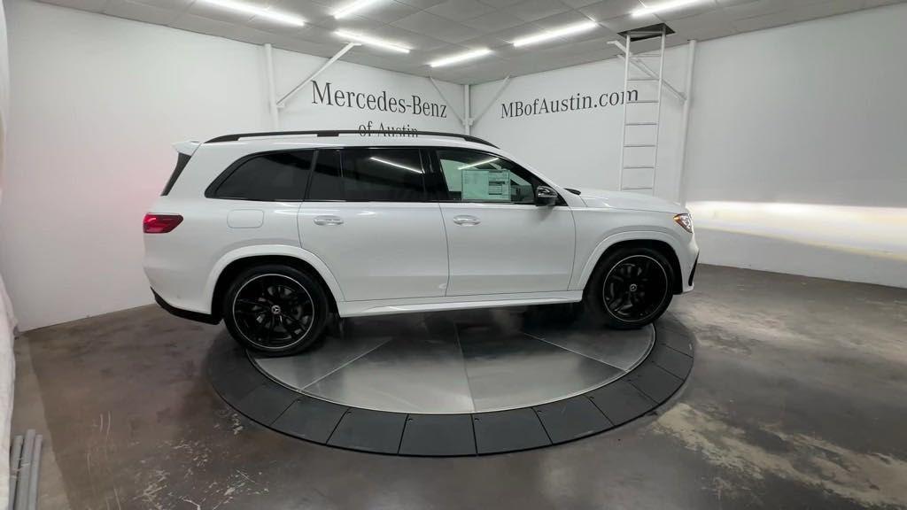 new 2025 Mercedes-Benz GLS 450 car, priced at $103,695