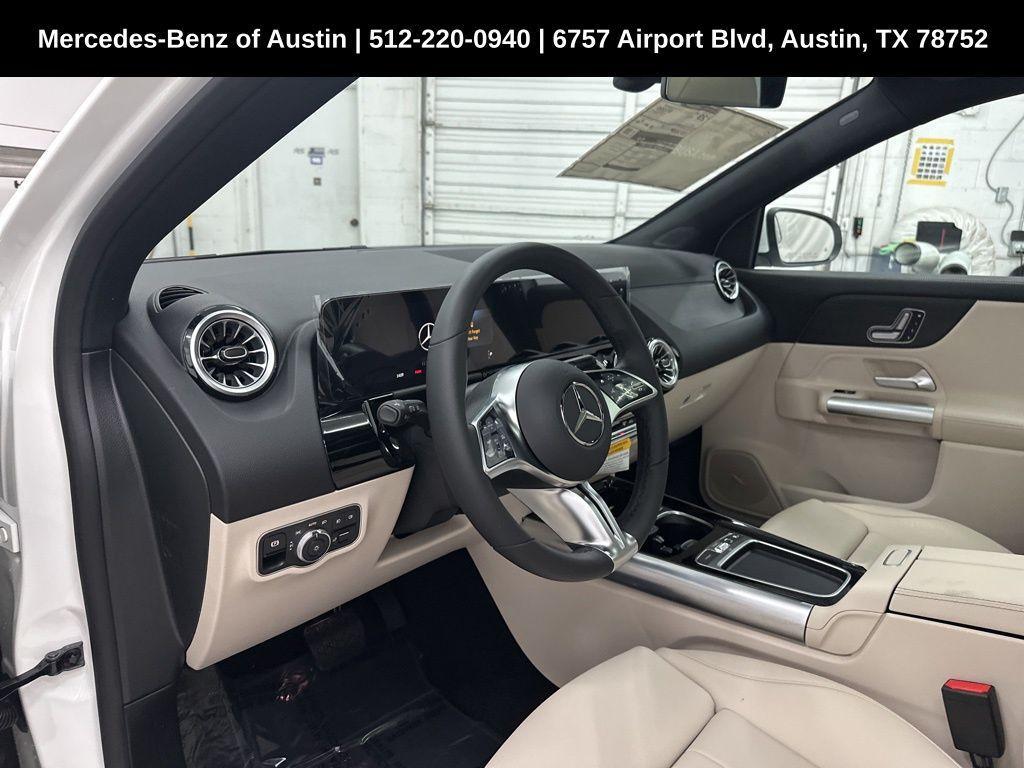 used 2025 Mercedes-Benz GLA 250 car, priced at $48,570