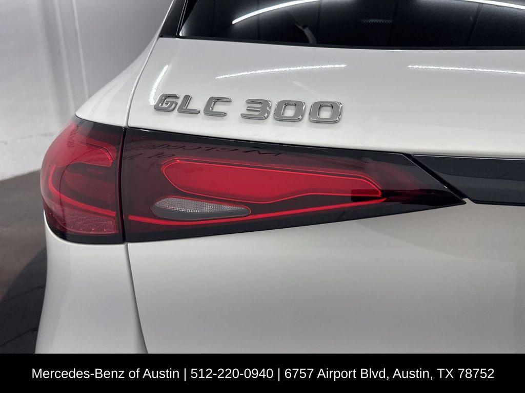 used 2025 Mercedes-Benz GLC 300 car, priced at $41,900