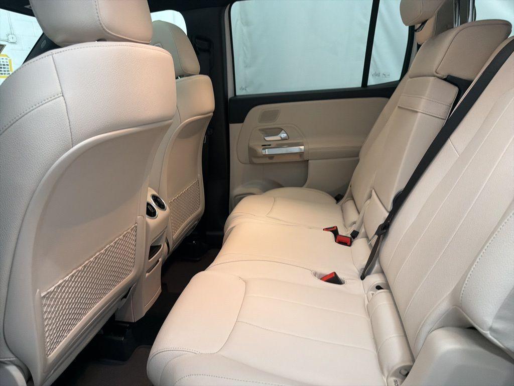 new 2026 Mercedes-Benz GLB 250 car, priced at $50,865