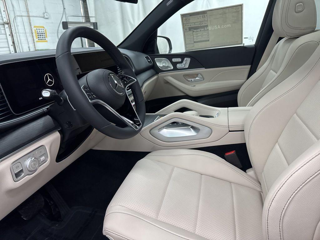 new 2025 Mercedes-Benz GLE 350 car, priced at $69,370