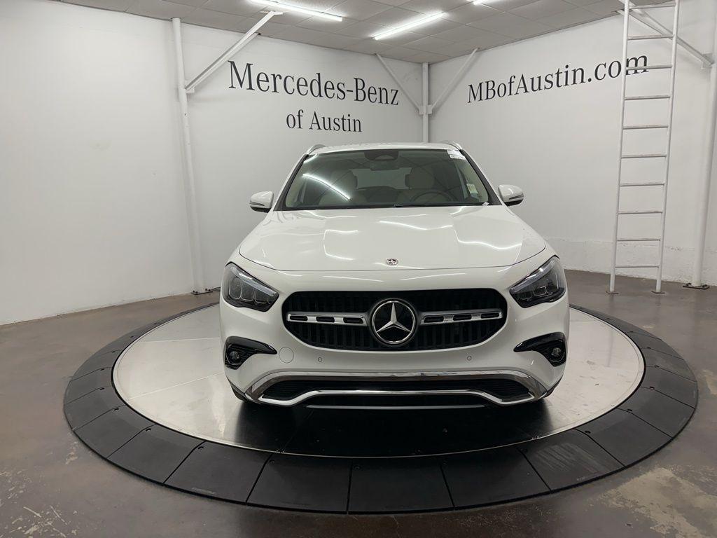 new 2025 Mercedes-Benz GLA 250 car, priced at $44,845