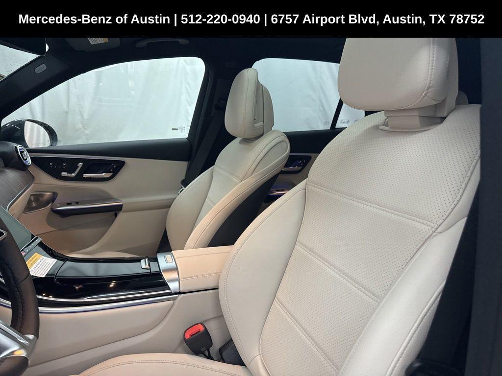 new 2025 Mercedes-Benz GLC 300 car, priced at $59,800