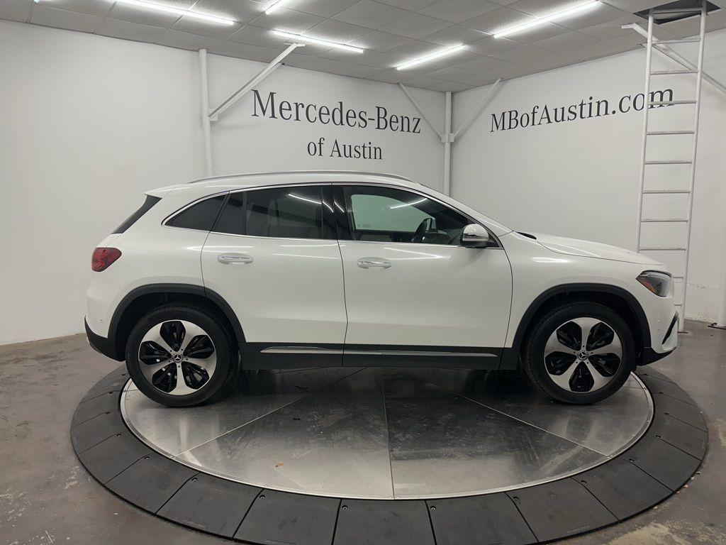 new 2025 Mercedes-Benz GLA 250 car, priced at $48,570