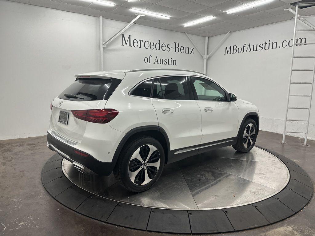 new 2025 Mercedes-Benz GLA 250 car, priced at $48,570