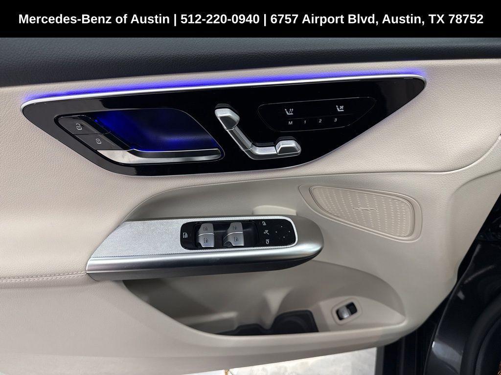 new 2025 Mercedes-Benz GLC 300 car, priced at $55,510
