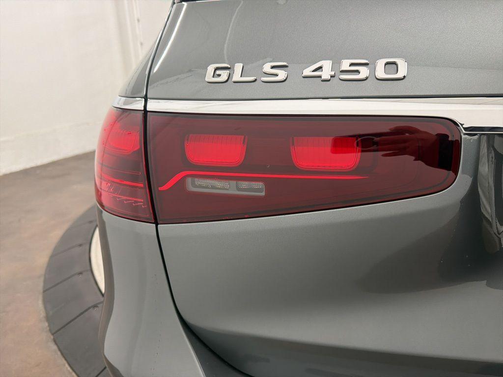 new 2026 Mercedes-Benz GLS 450 car, priced at $100,870