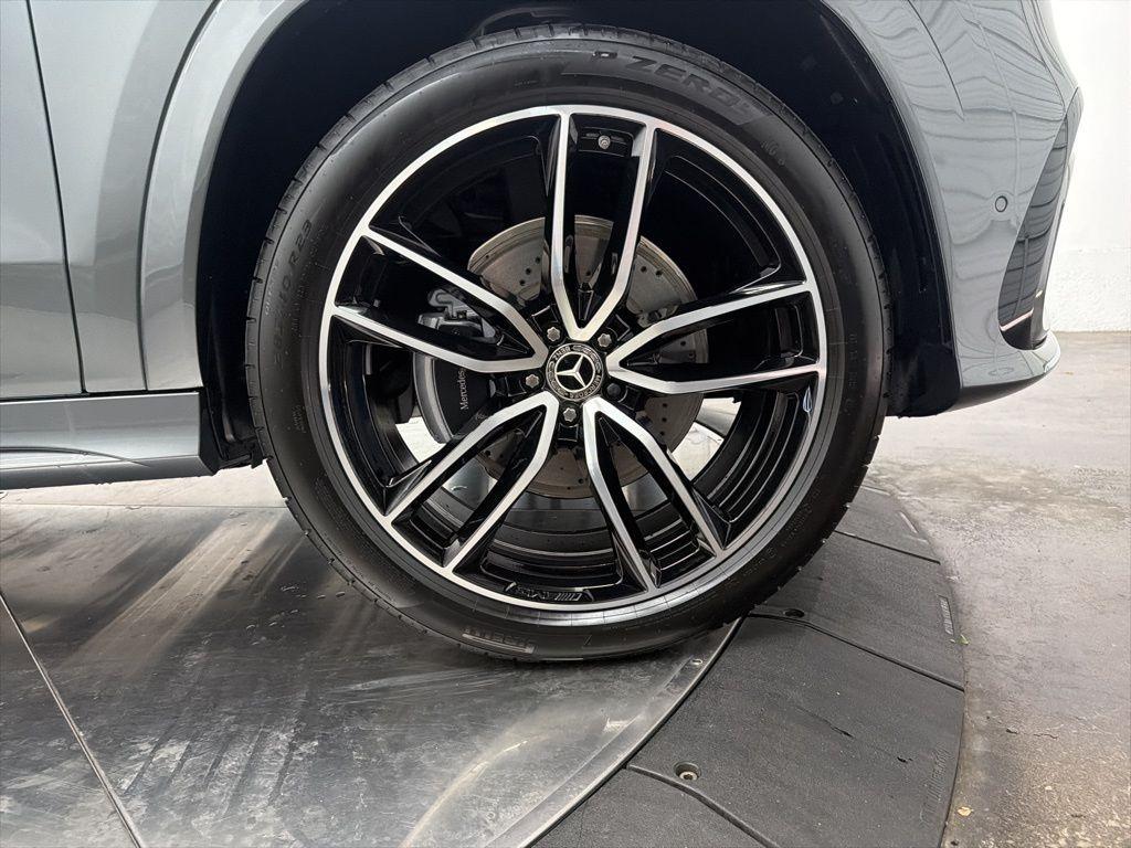 new 2026 Mercedes-Benz GLS 450 car, priced at $100,870