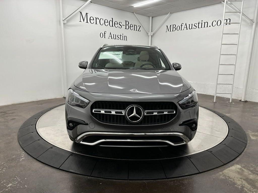 new 2025 Mercedes-Benz GLA 250 car, priced at $49,965