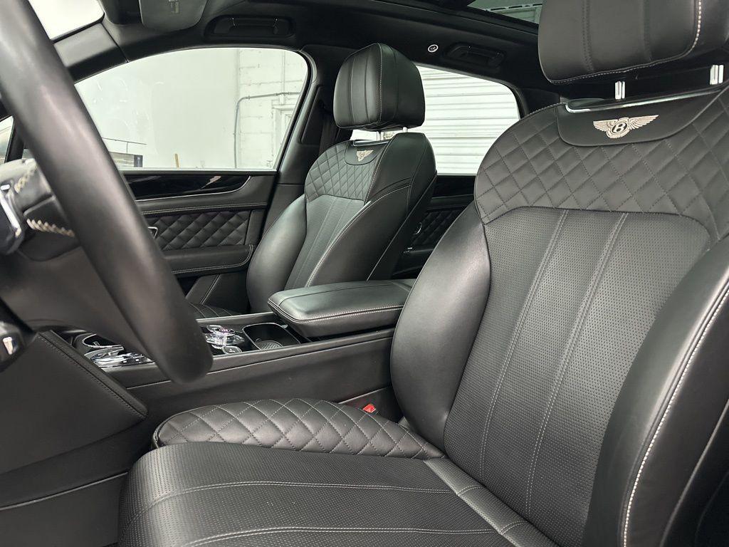 used 2018 Bentley Bentayga car, priced at $72,900