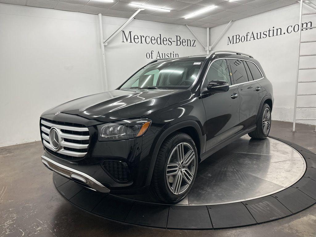 new 2026 Mercedes-Benz GLS 450 car, priced at $92,930