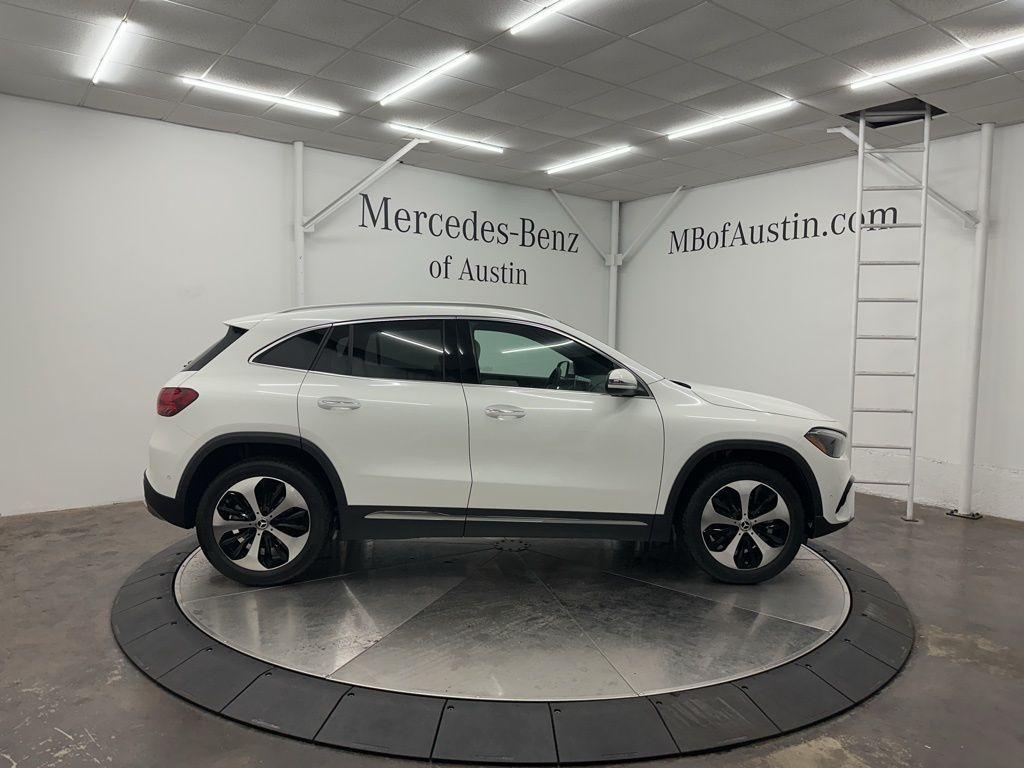 new 2025 Mercedes-Benz GLA 250 car, priced at $48,570