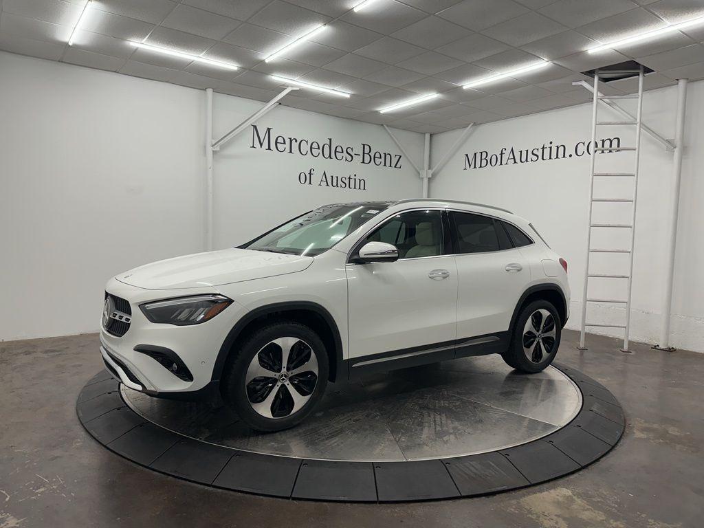 new 2025 Mercedes-Benz GLA 250 car, priced at $48,570