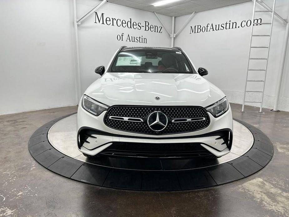 new 2025 Mercedes-Benz GLC 300 car, priced at $62,170