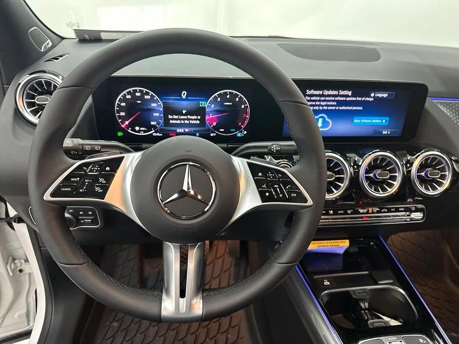 new 2024 Mercedes-Benz GLA 250 car, priced at $45,818