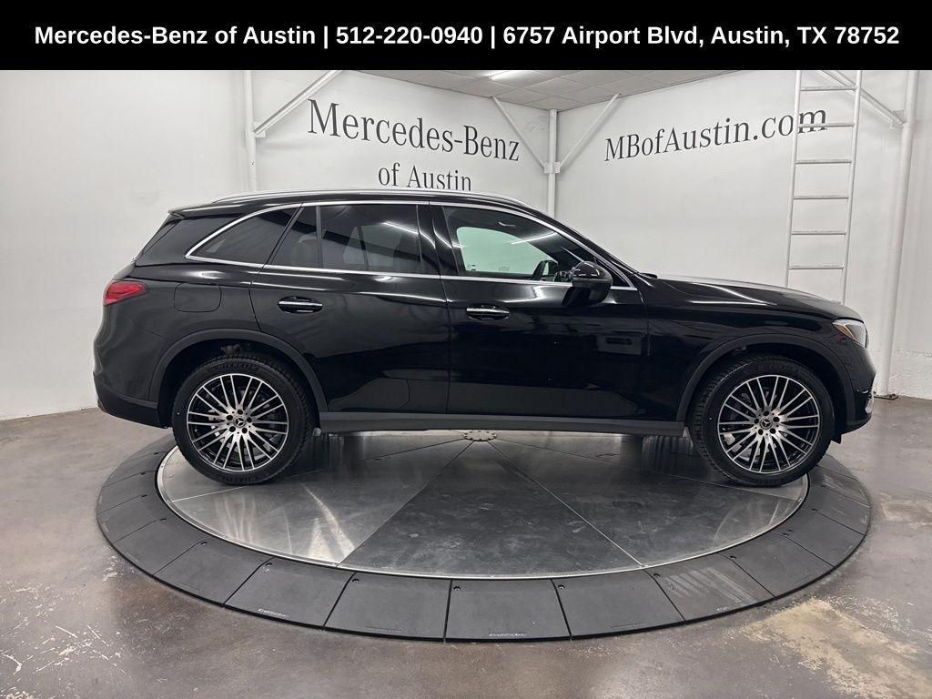 new 2025 Mercedes-Benz GLC 300 car, priced at $60,310