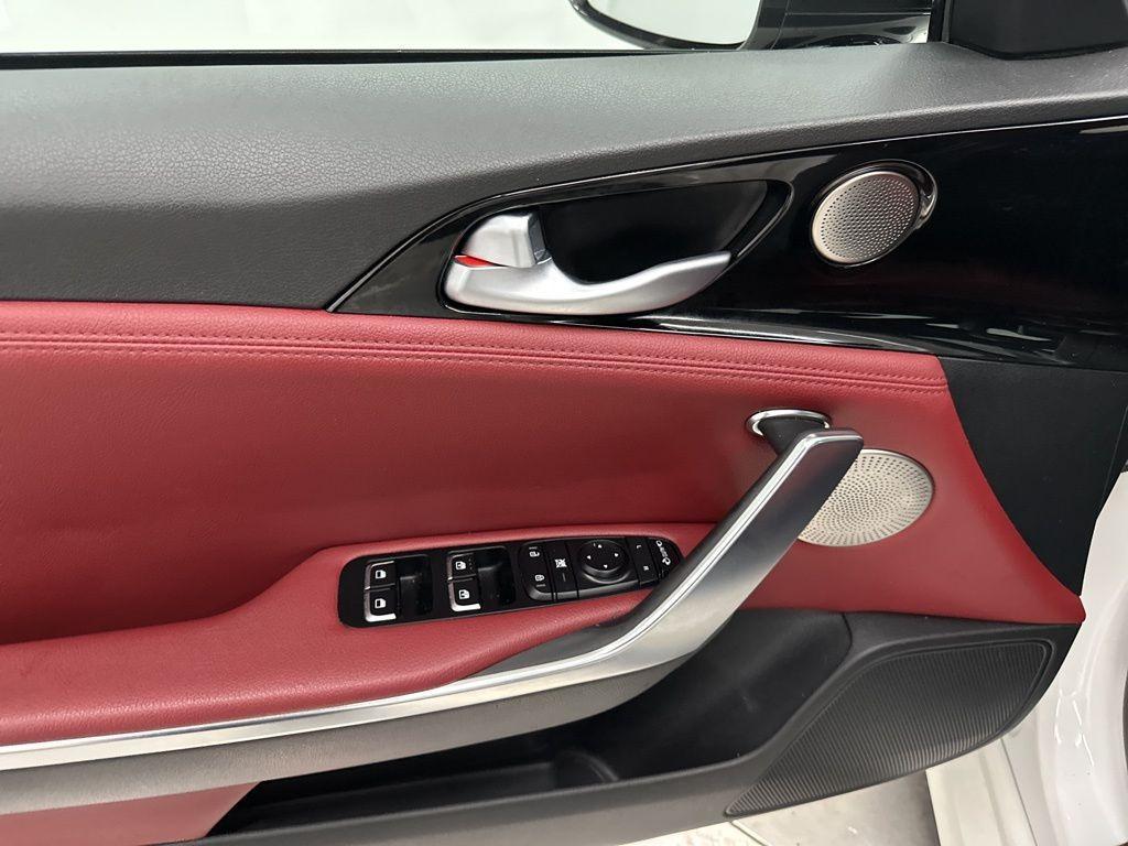 used 2022 Kia Stinger car, priced at $18,900