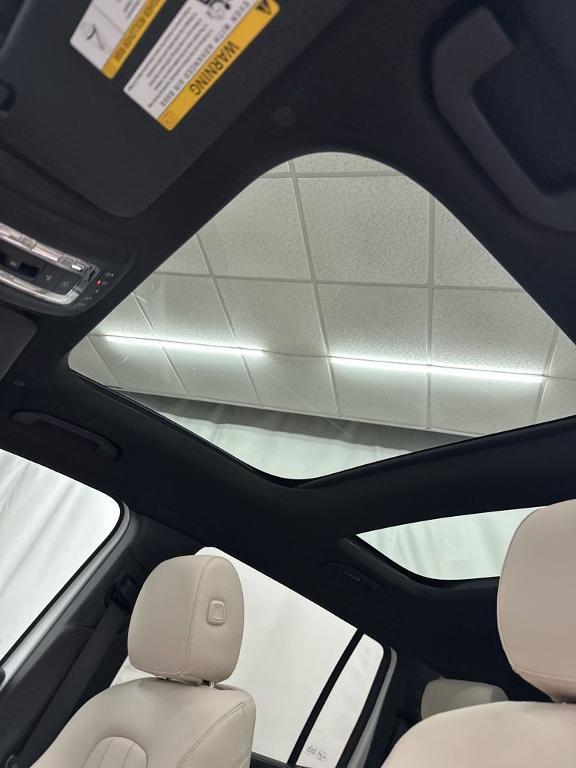 new 2026 Mercedes-Benz GLB 250 car, priced at $51,085