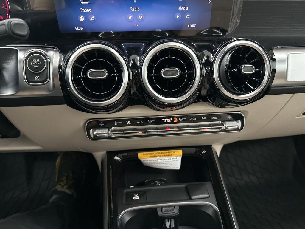 new 2026 Mercedes-Benz GLB 250 car, priced at $51,085