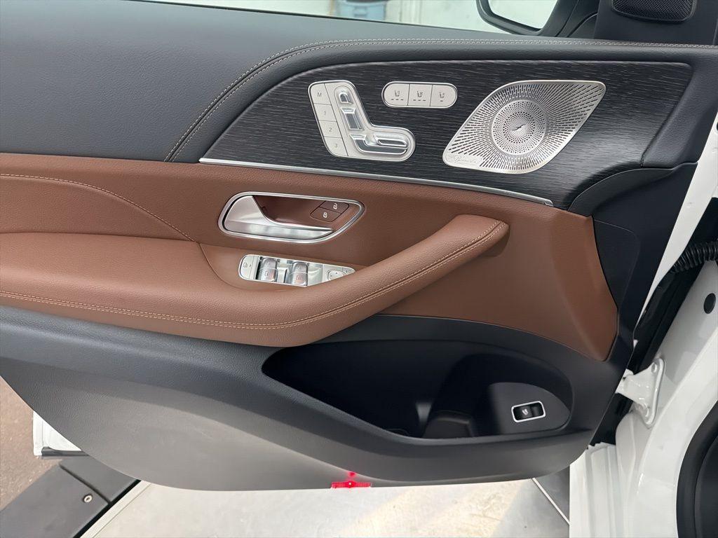 new 2026 Mercedes-Benz GLE 450 car, priced at $86,650