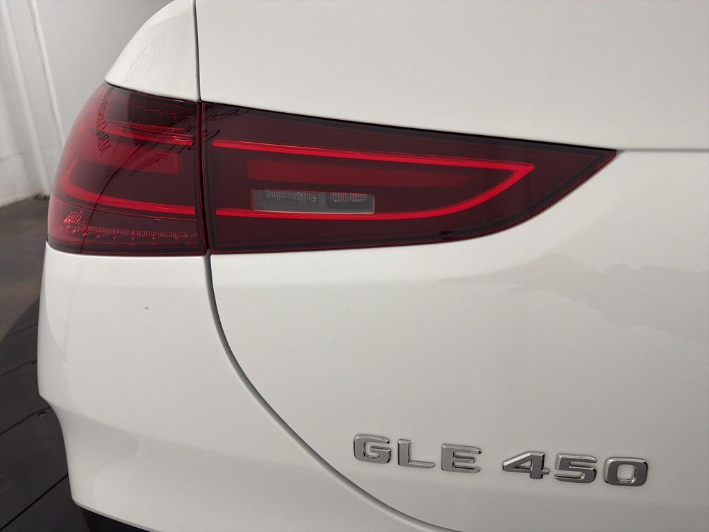 new 2026 Mercedes-Benz GLE 450 car, priced at $86,650