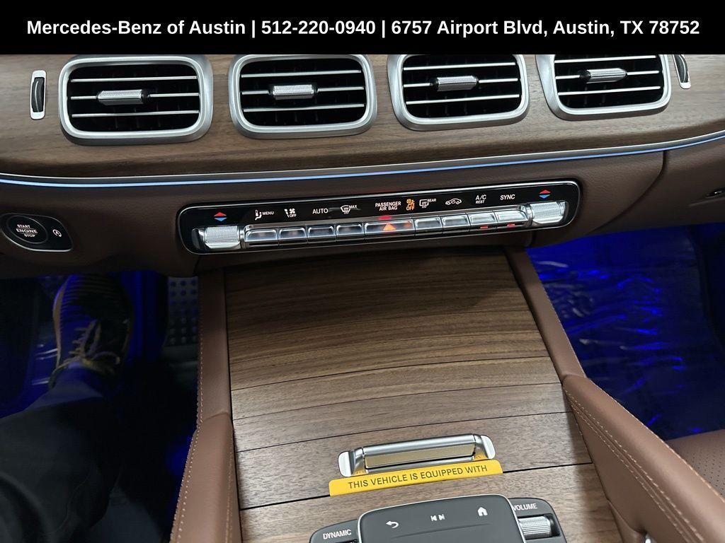 new 2025 Mercedes-Benz GLS 450 car, priced at $98,105