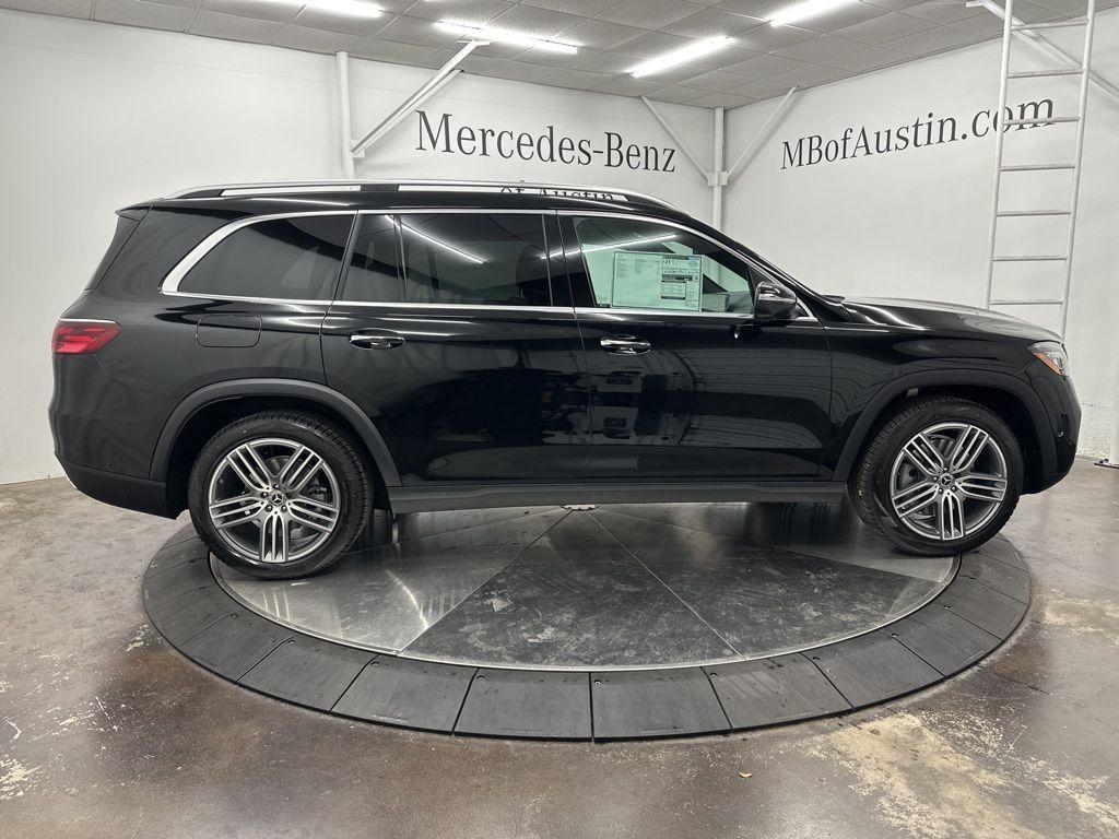 new 2025 Mercedes-Benz GLS 450 car, priced at $92,110