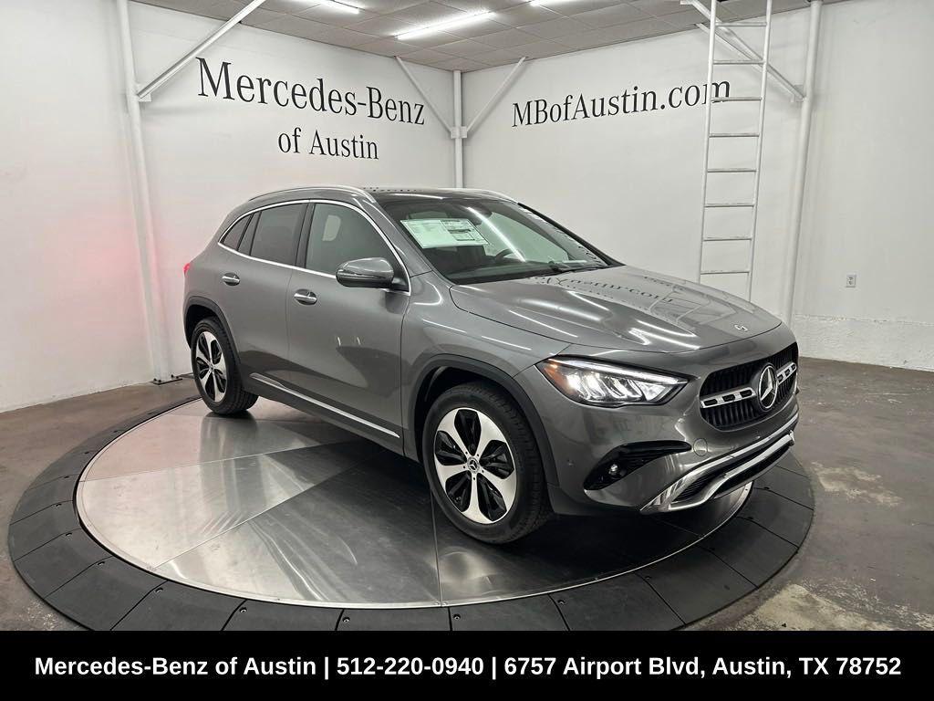 new 2025 Mercedes-Benz GLA 250 car, priced at $49,960