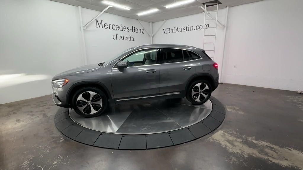 new 2025 Mercedes-Benz GLA 250 car, priced at $49,960