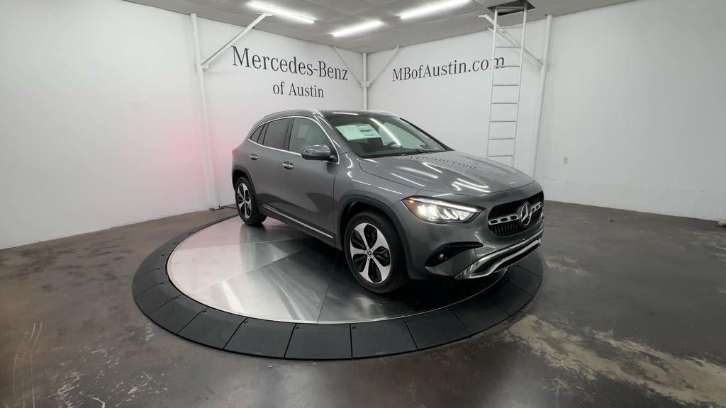 new 2025 Mercedes-Benz GLA 250 car, priced at $49,960