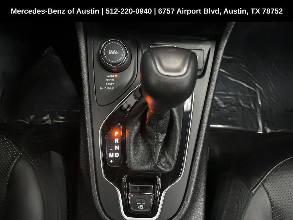 used 2019 Jeep Cherokee car, priced at $17,900